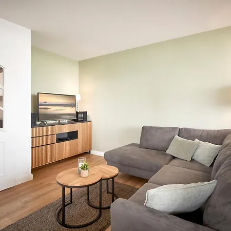 Haus Uthlande 52 Appartement *